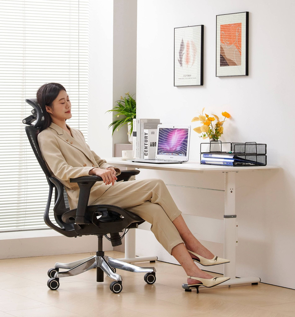 Cân nhắc lựa chọn ghế công thái học phù hợp với không gian và có kích thước vừa vặn